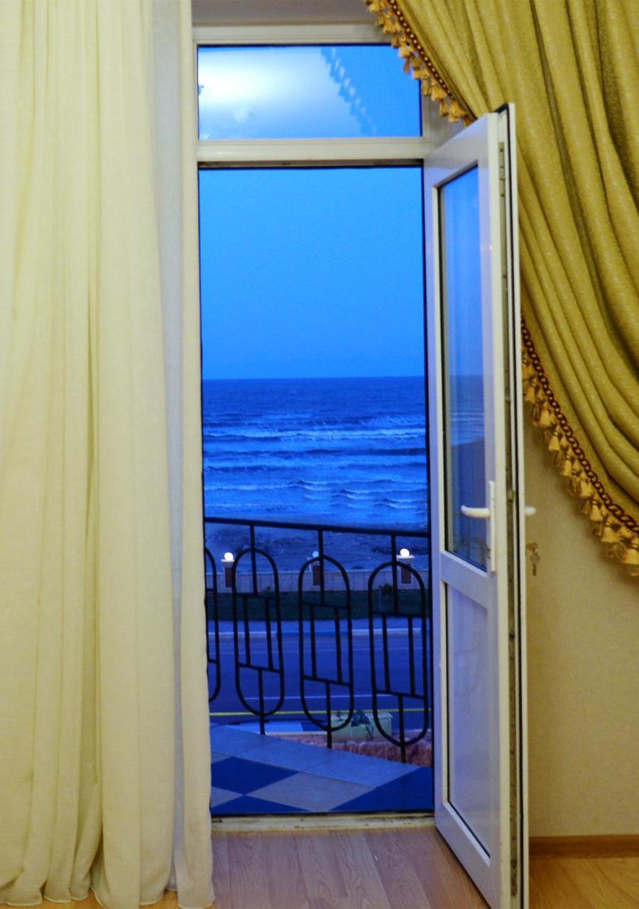 Deyirman Hotel Baky Esterno foto